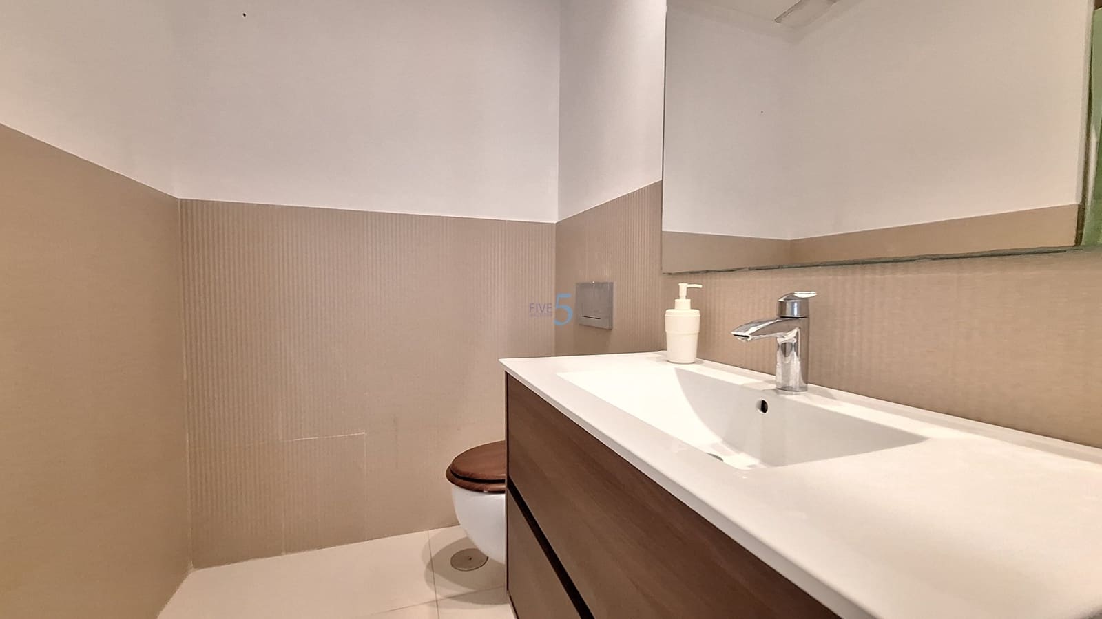 3 quarto Apartamento para venda em Guardamar del Segura com garagem - 249 000 € (Ref: 9844693)