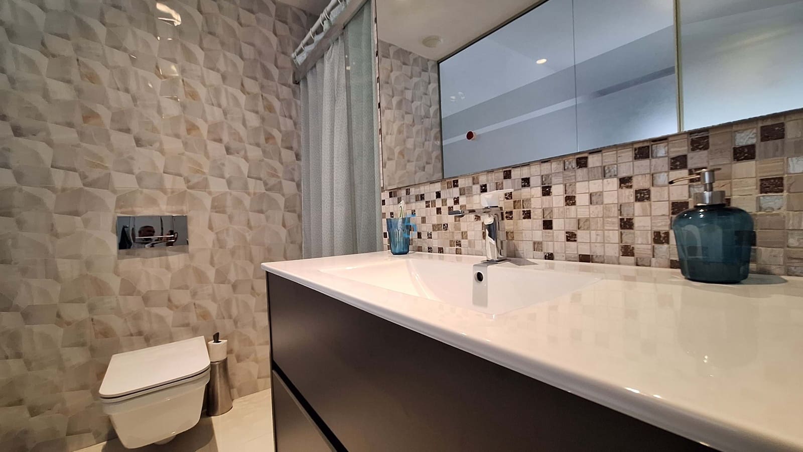 3 quarto Apartamento para venda em Guardamar del Segura com garagem - 249 000 € (Ref: 9844693)