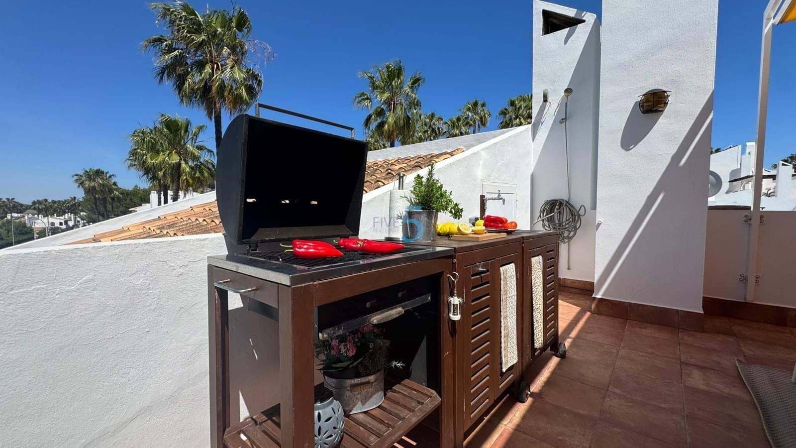 2 soveværelse Lejlighed til salg i Villamartin med swimmingpool garage - € 229.000 (Ref: 9847749)