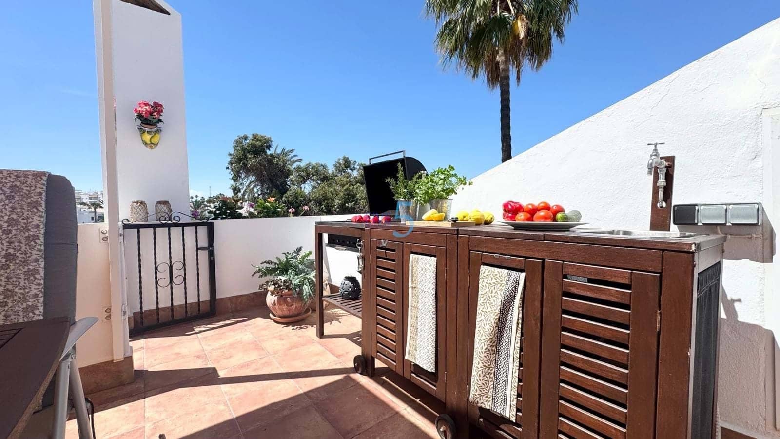 2 soveværelse Lejlighed til salg i Villamartin med swimmingpool garage - € 229.000 (Ref: 9847749)