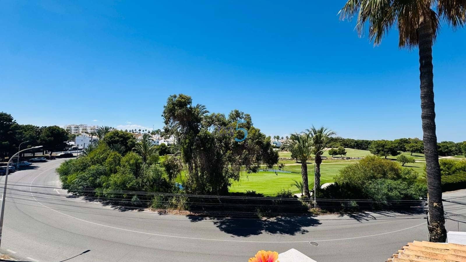2 soveværelse Lejlighed til salg i Villamartin med swimmingpool garage - € 229.000 (Ref: 9847749)