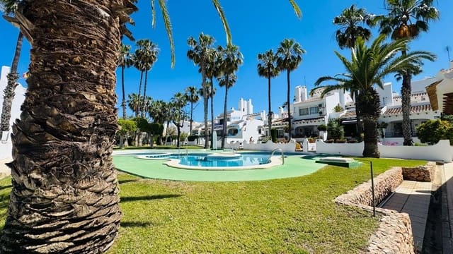 2 soveværelse Lejlighed til salg i Villamartin, Orihuela med swimmingpool garage - € 229.000 (Ref: 9847749)