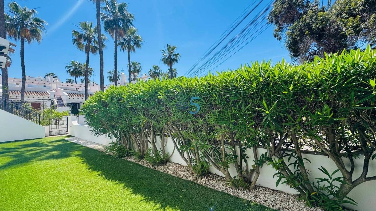 2 soveværelse Lejlighed til salg i Villamartin med swimmingpool garage - € 229.000 (Ref: 9847749)