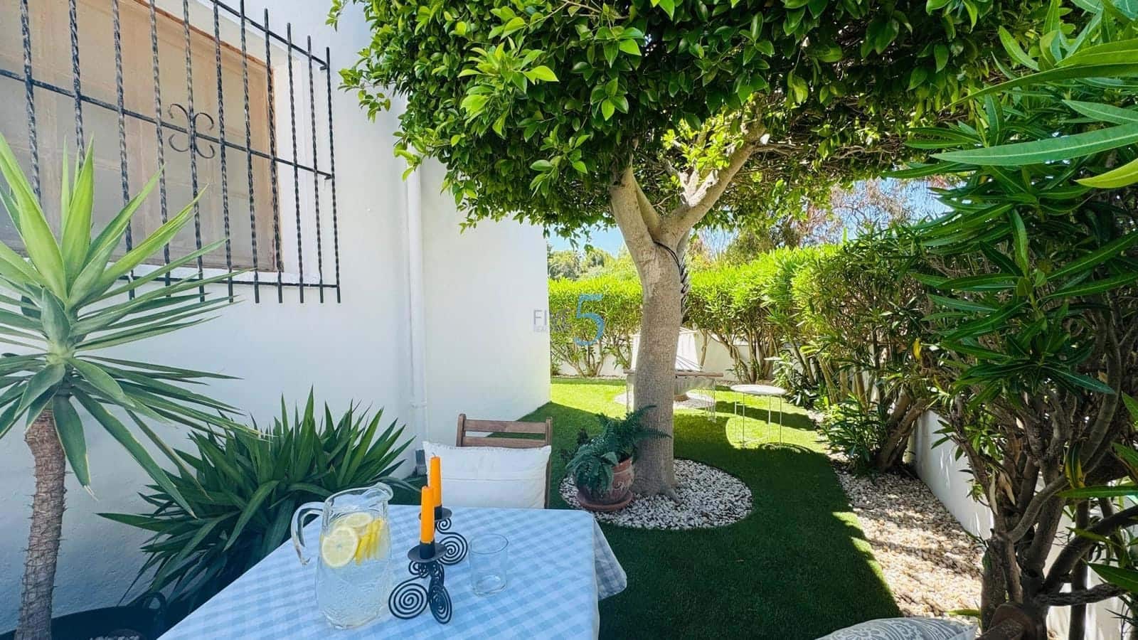 2 soveværelse Lejlighed til salg i Villamartin med swimmingpool garage - € 229.000 (Ref: 9847749)