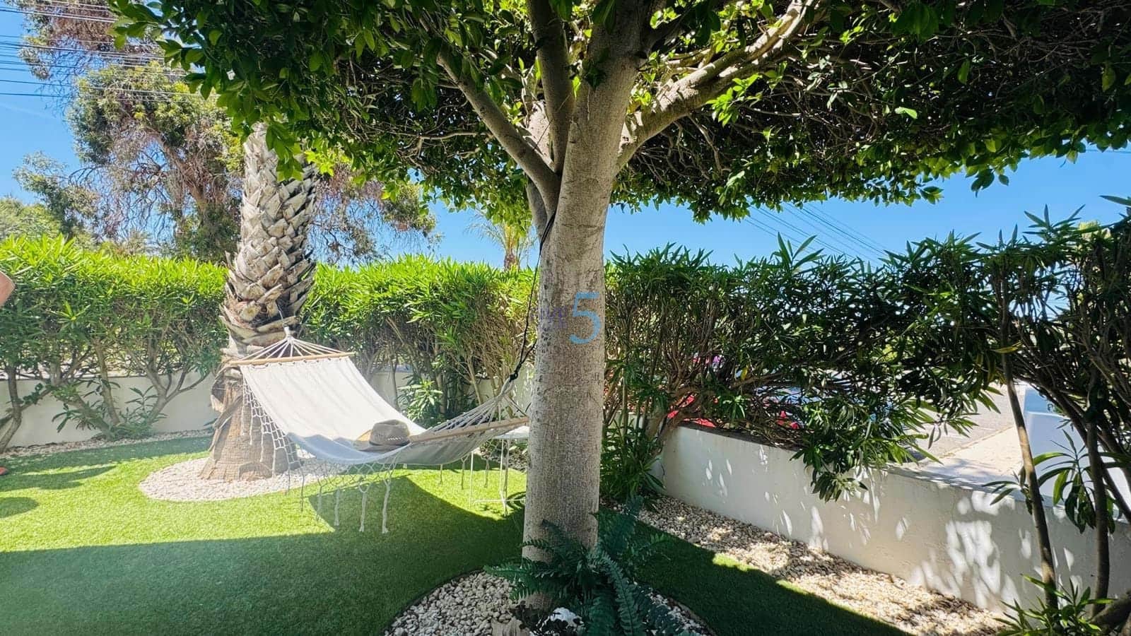 2 soveværelse Lejlighed til salg i Villamartin med swimmingpool garage - € 229.000 (Ref: 9847749)