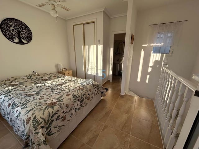 3 slaapkamer Huis te koop in Playa Flamenca, Orihuela met zwembad garage - € 199.000 (Ref: 9848252)