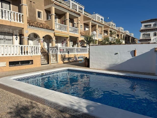 3 slaapkamer Huis te koop in Playa Flamenca, Orihuela met zwembad garage - € 199.000 (Ref: 9848252)