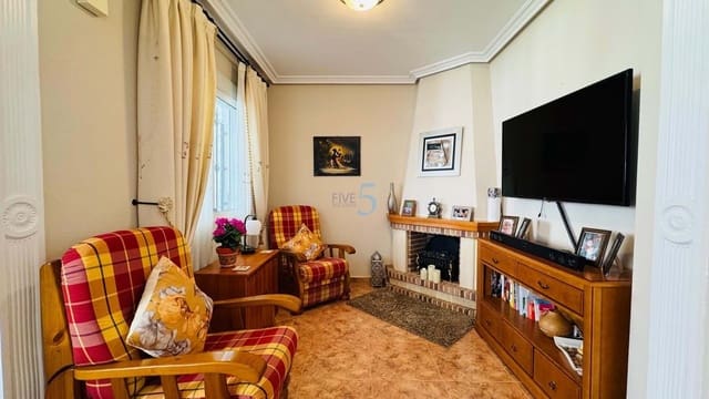 2 makuuhuone Omakotitalo myytävänä paikassa La Zenia, Orihuela mukana uima-altaan - 249 950 € (Ref: 9849931)
