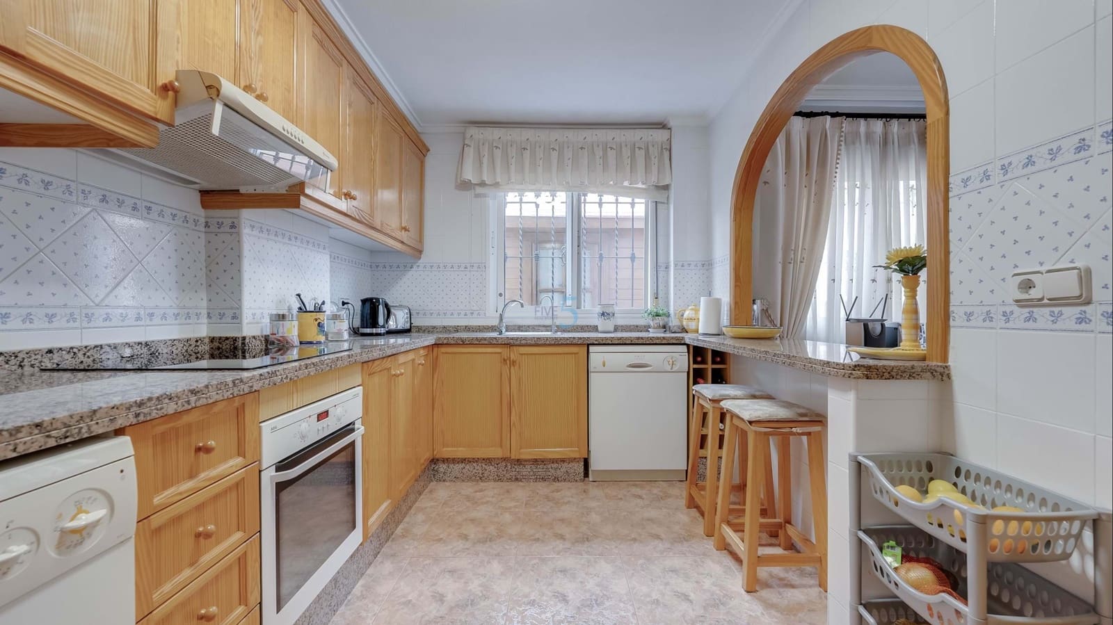 2 soveværelse Byhus til salg i La Zenia med swimmingpool - € 249.950 (Ref: 9849931)