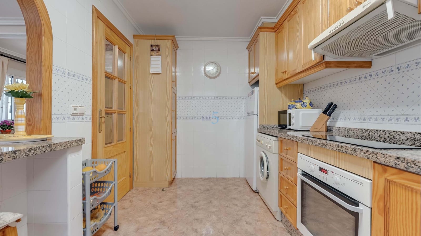 2 soveværelse Byhus til salg i La Zenia med swimmingpool - € 249.950 (Ref: 9849931)
