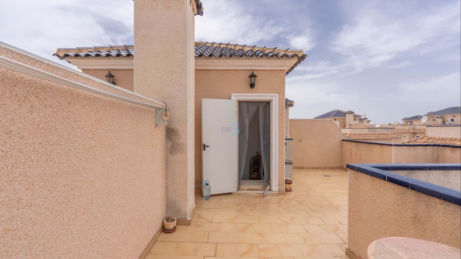 2 soveværelse Byhus til salg i La Zenia med swimmingpool - € 249.950 (Ref: 9849931)