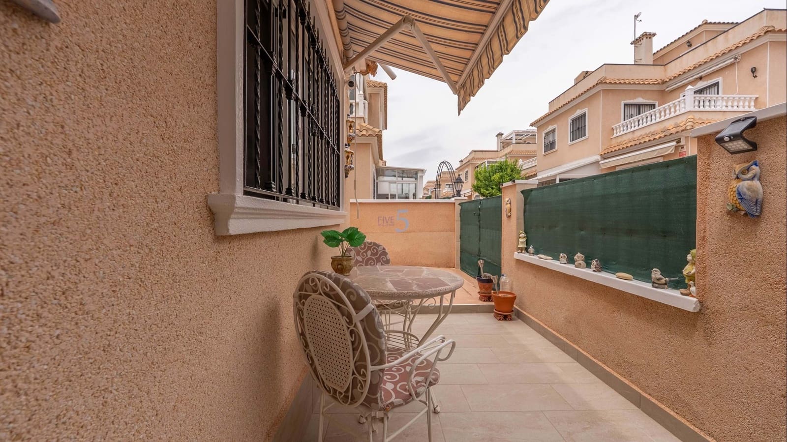 2 soveværelse Byhus til salg i La Zenia med swimmingpool - € 249.950 (Ref: 9849931)