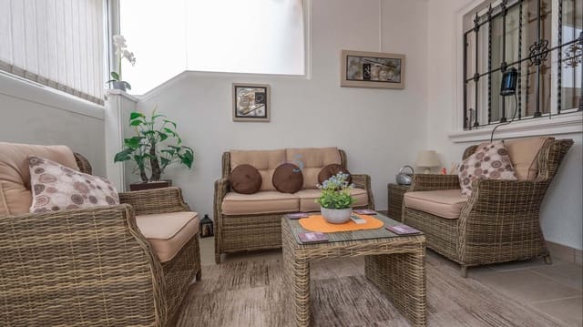 2 bedroom Townhouse for sale in La Zenia, Orihuela with pool - € 249,950 (Ref: 9849931)