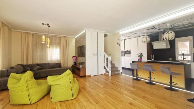 4 sovrum Villa till salu i Los Alcázares med pool garage - 695 000 € (Ref: 9850415)
