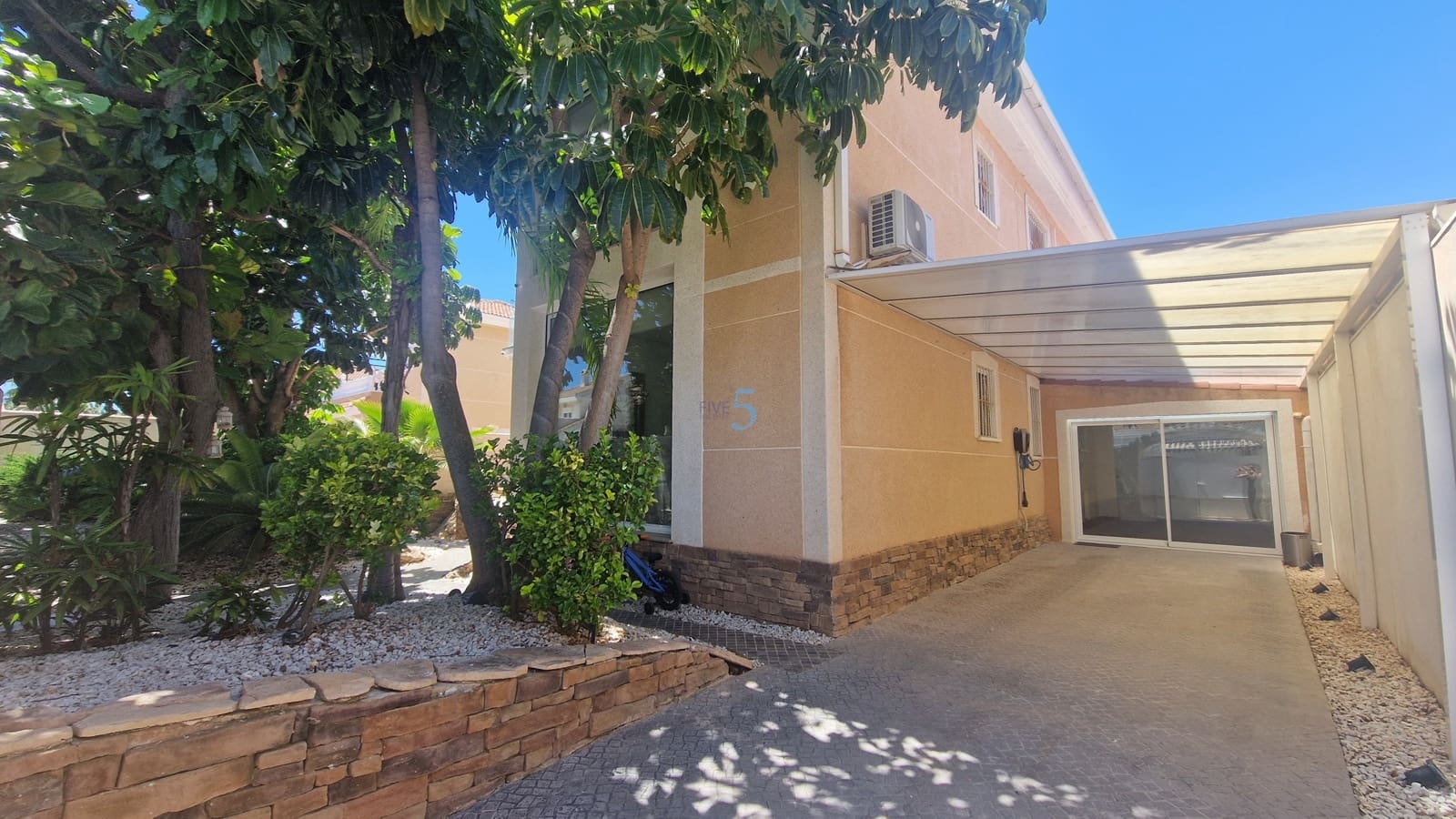 4 sovrum Villa till salu i Los Alcazares med pool garage - 695 000 € (Ref: 9850415)
