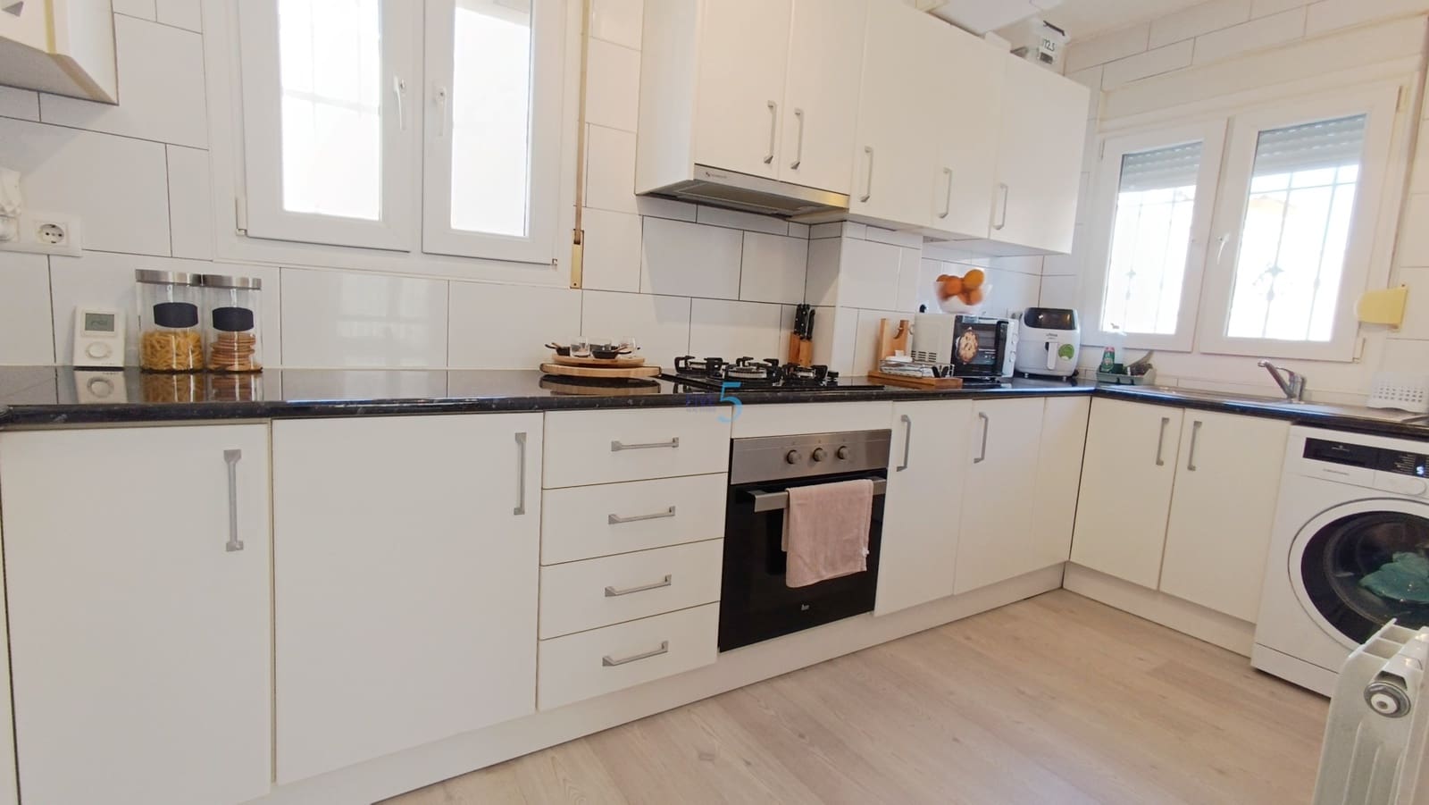 3 bedroom Villa for sale in Lo Crispin with pool - € 235,000 (Ref: 9850533)