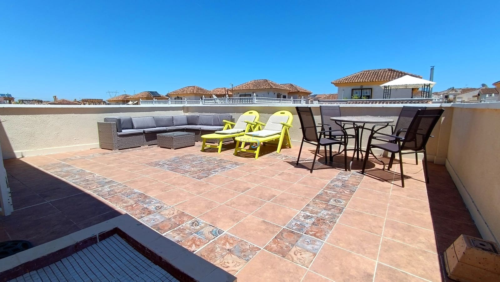3 bedroom Villa for sale in Lo Crispin with pool - € 235,000 (Ref: 9850533)