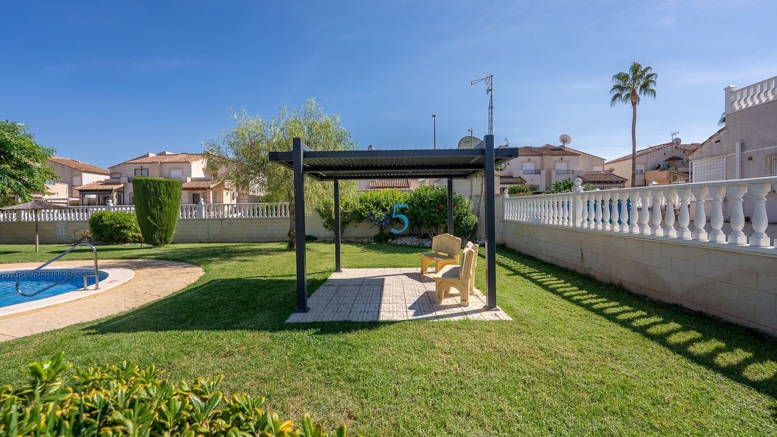 3 bedroom Villa for sale in Lo Crispin with pool - € 235,000 (Ref: 9850533)