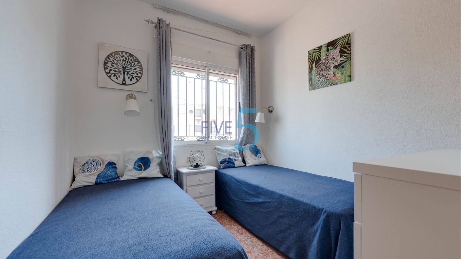 3 camera da letto Villetta Bifamiliare in vendita in Torrevieja con piscina garage - 169.900 € (Rif: 9850776)