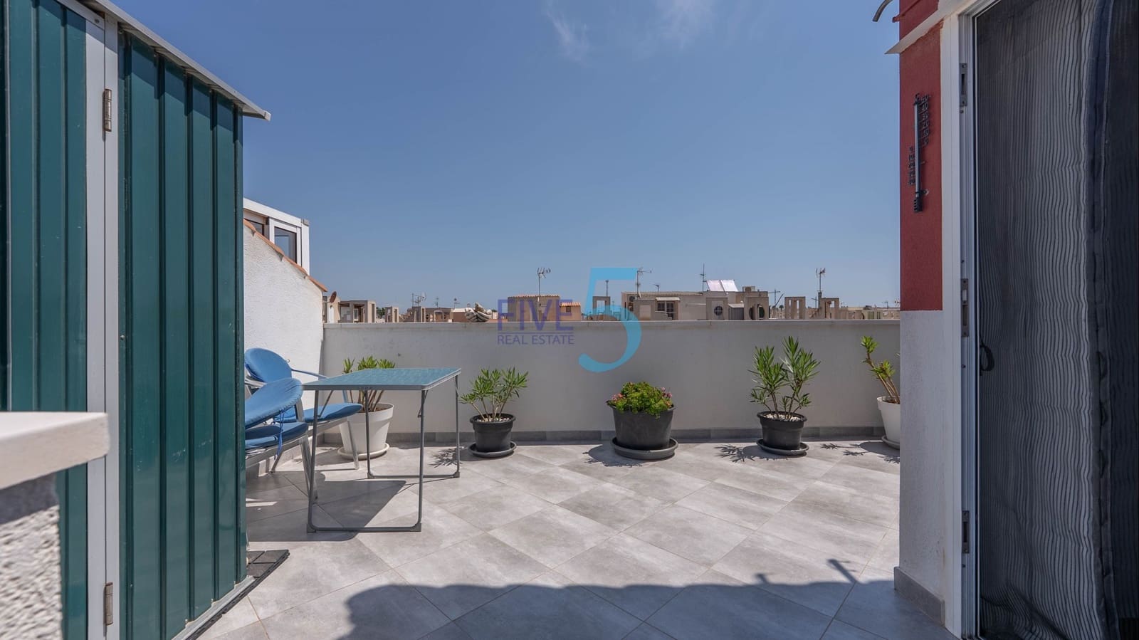 3 camera da letto Villetta Bifamiliare in vendita in Torrevieja con piscina garage - 169.900 € (Rif: 9850776)