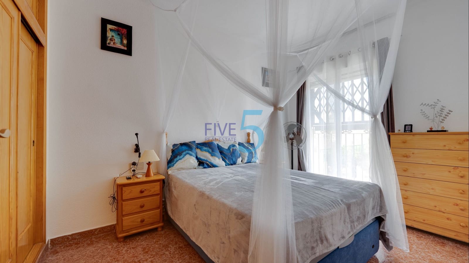 3 camera da letto Villetta Bifamiliare in vendita in Torrevieja con piscina garage - 169.900 € (Rif: 9850776)