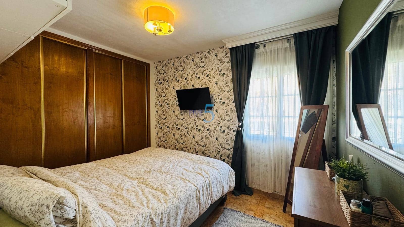 2 makuuhuone Huoneisto myytävänä paikassa Villamartin mukana uima-altaan 
autotalli - 199 000 € (Ref: 9850777)