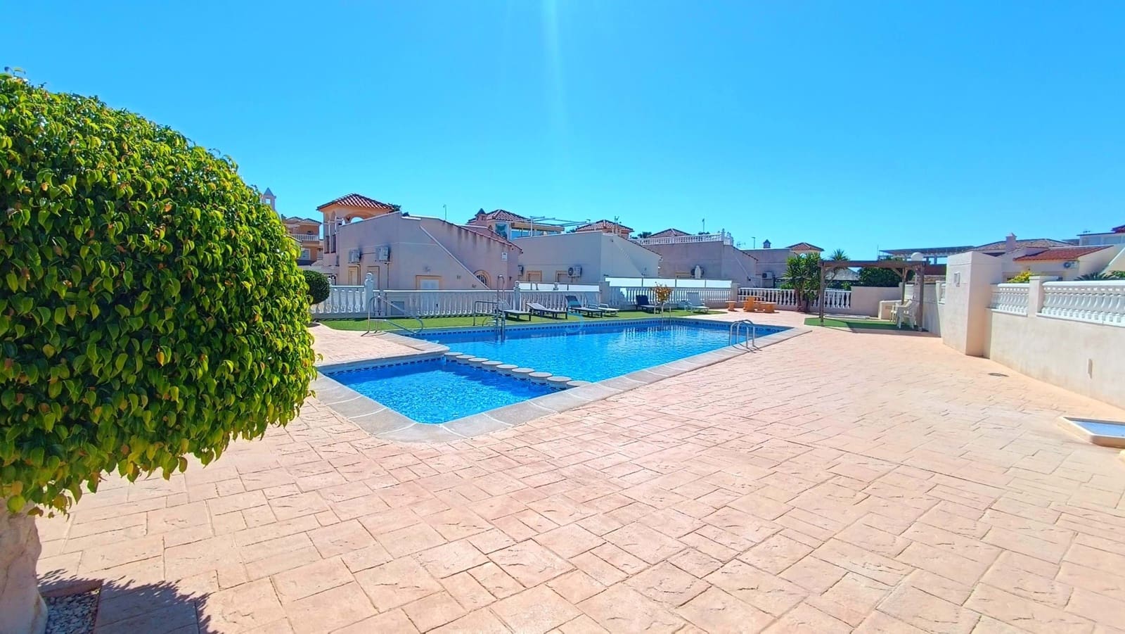 2 bedroom Villa for sale in Lo Crispin with pool - € 225,000 (Ref: 9854457)