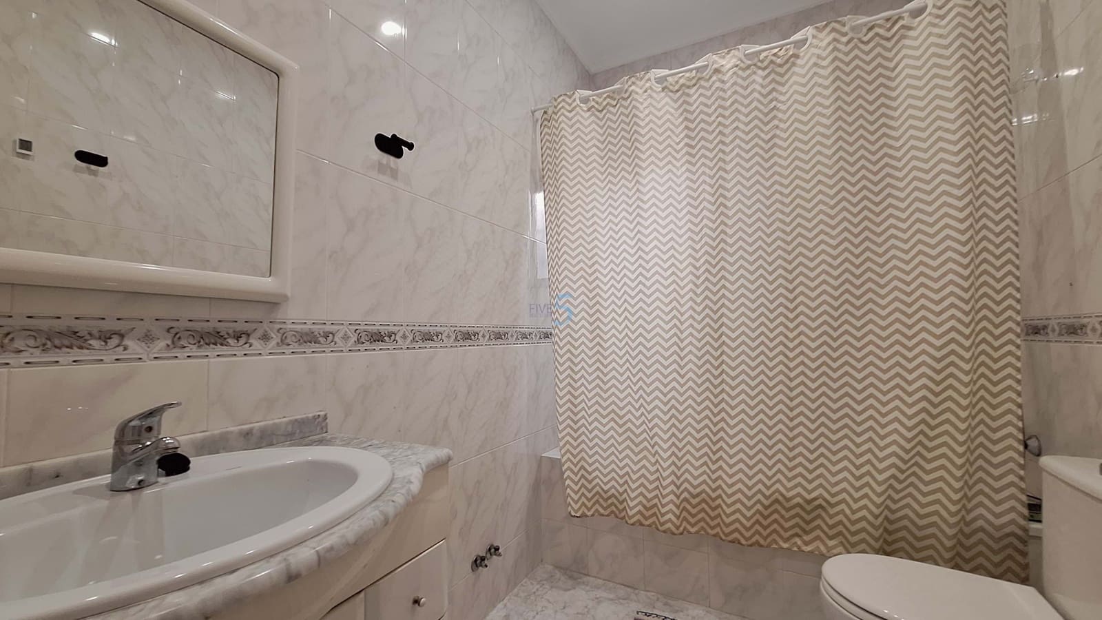 2 sovrum Villa till salu i Torrevieja med pool garage - 327 000 € (Ref: 9854531)