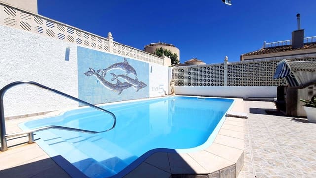 2 sovrum Villa till salu i Torrevieja med pool garage - 327 000 € (Ref: 9854531)