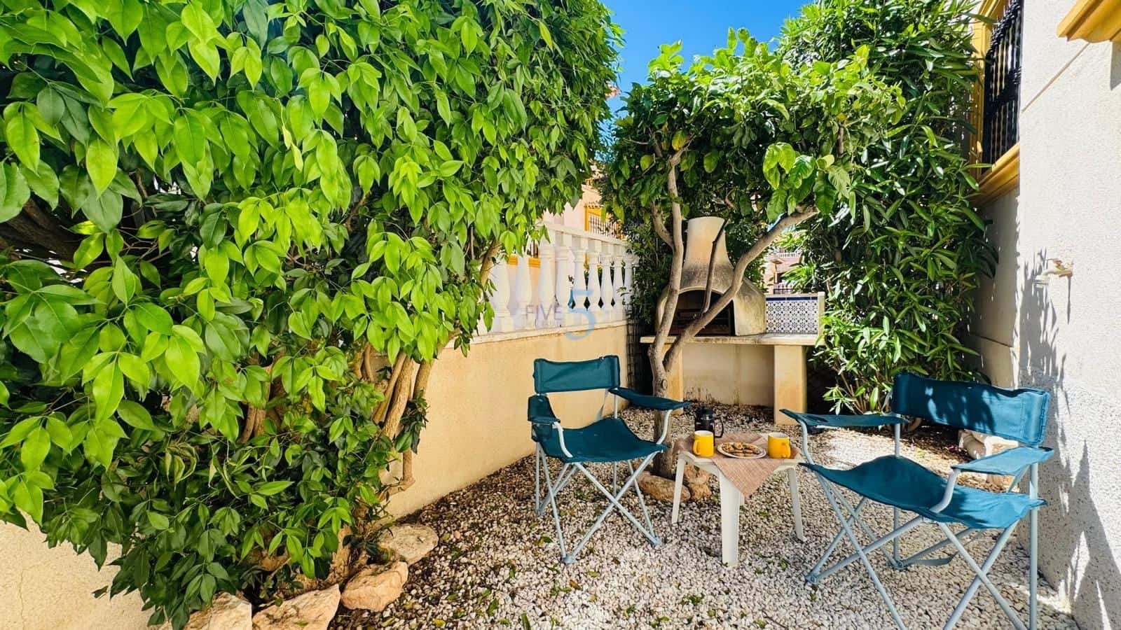 2 soveværelse Byhus til salg i Cabo Roig med swimmingpool garage - € 234.900 (Ref: 9854532)