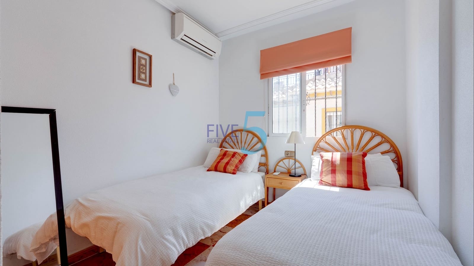 2 sypialnia Dom na sprzedaż w Cabo Roig z basenem garażem - 234 900 € (Ref: 9854532)