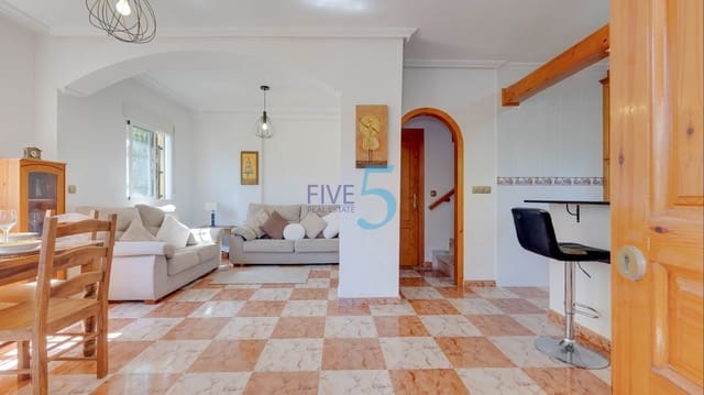 2 slaapkamer Huis te koop in Cabo Roig, Orihuela met zwembad garage - € 234.900 (Ref: 9854532)