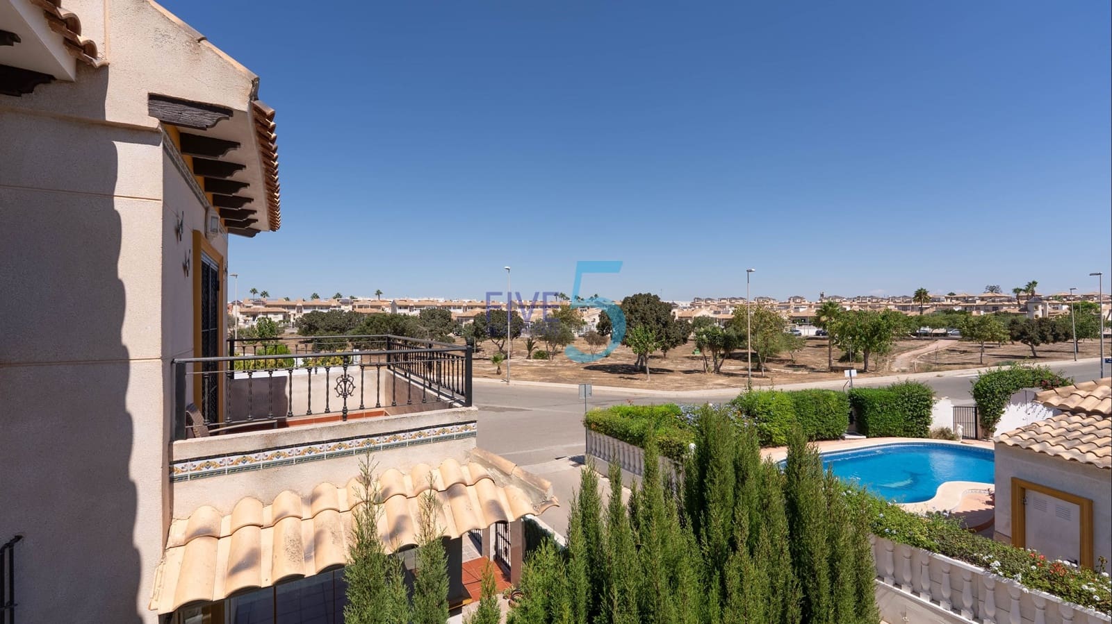 2 sypialnia Dom na sprzedaż w Cabo Roig z basenem garażem - 234 900 € (Ref: 9854532)