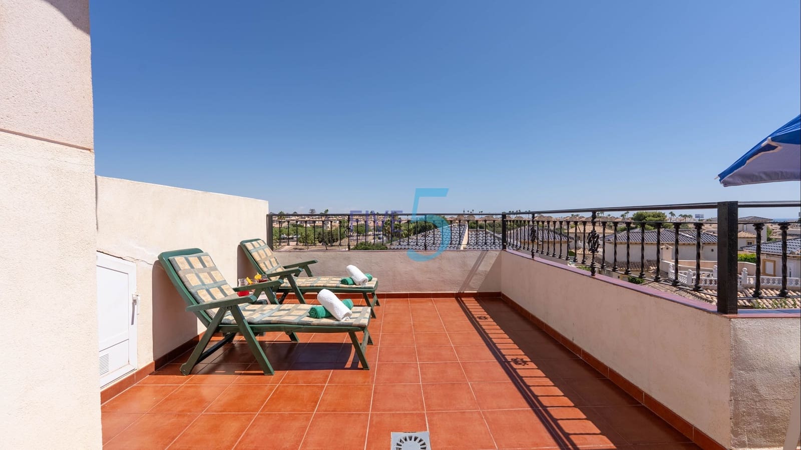 2 sypialnia Dom na sprzedaż w Cabo Roig z basenem garażem - 234 900 € (Ref: 9854532)