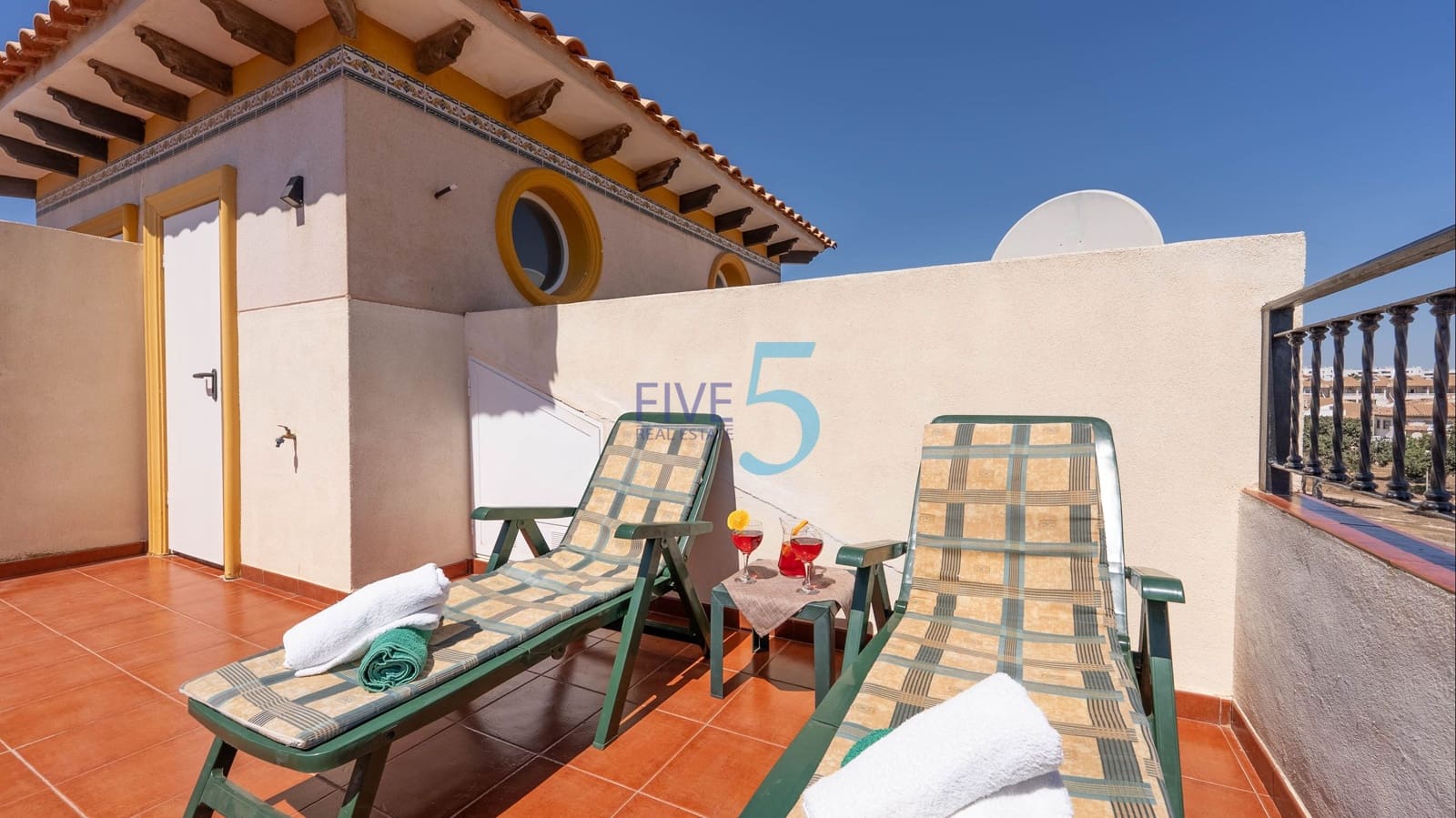 2 sypialnia Dom na sprzedaż w Cabo Roig z basenem garażem - 234 900 € (Ref: 9854532)