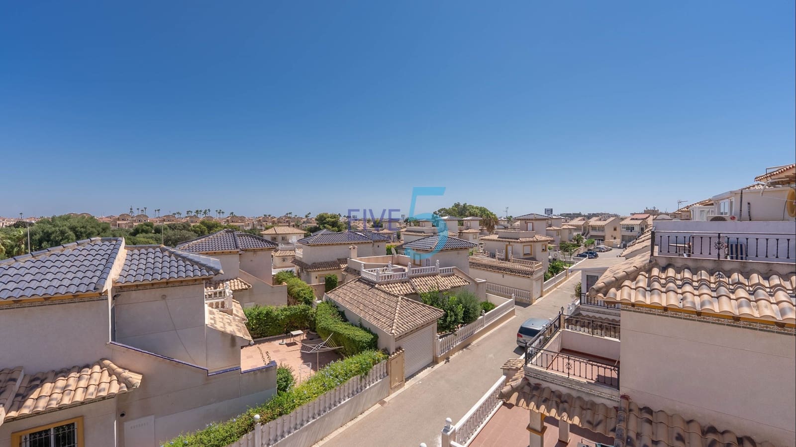 2 sypialnia Dom na sprzedaż w Cabo Roig z basenem garażem - 234 900 € (Ref: 9854532)