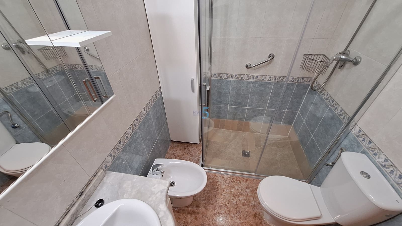 2 bedroom Apartment for sale in Los Montesinos with pool garage - € 125,000 (Ref: 9856056)