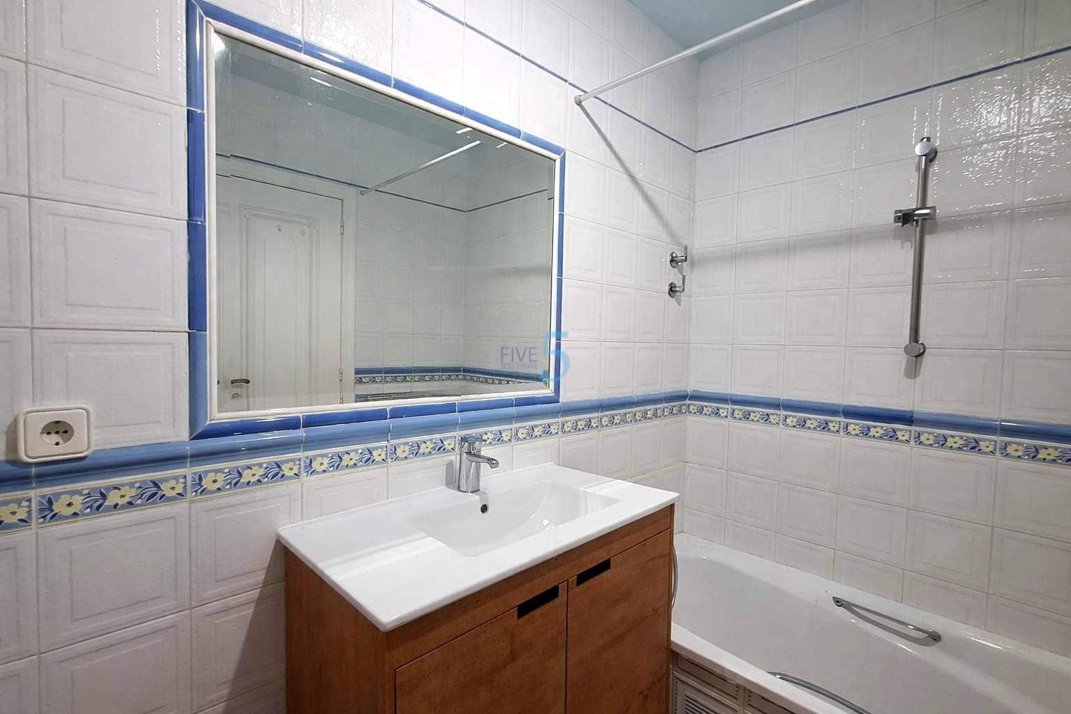 3 sypialnia Dom blizniak na sprzedaż w Playa Flamenca z basenem garażem - 257 000 € (Ref: 9858724)