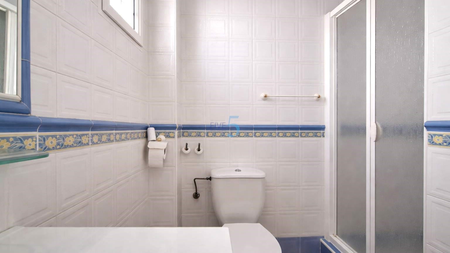 3 sypialnia Dom blizniak na sprzedaż w Playa Flamenca z basenem garażem - 257 000 € (Ref: 9858724)
