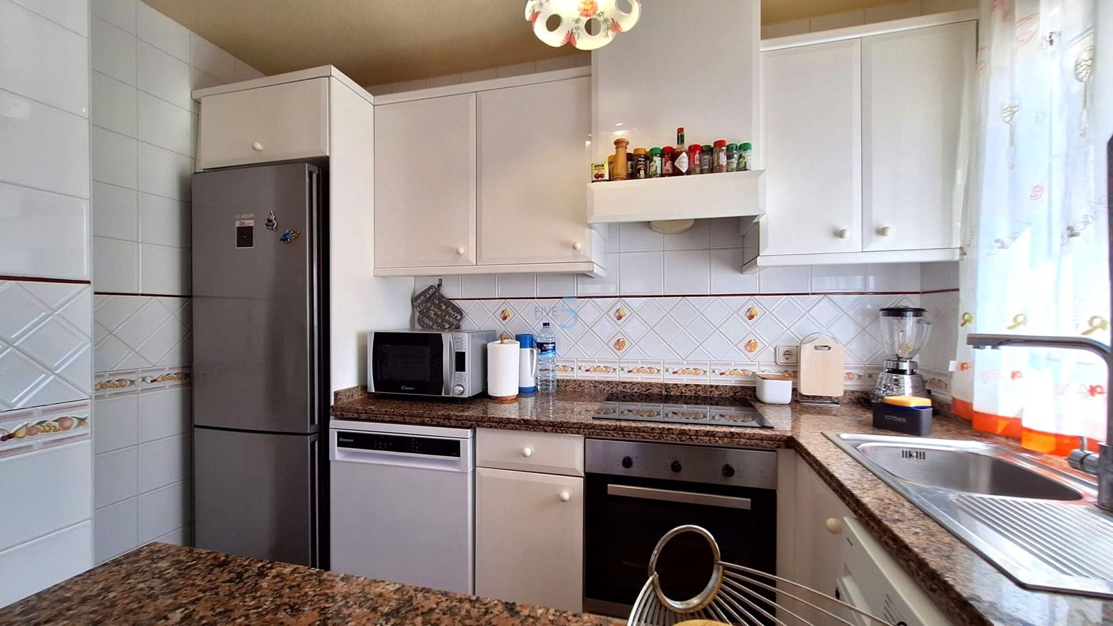 3 sypialnia Dom blizniak na sprzedaż w Playa Flamenca z basenem garażem - 257 000 € (Ref: 9858724)