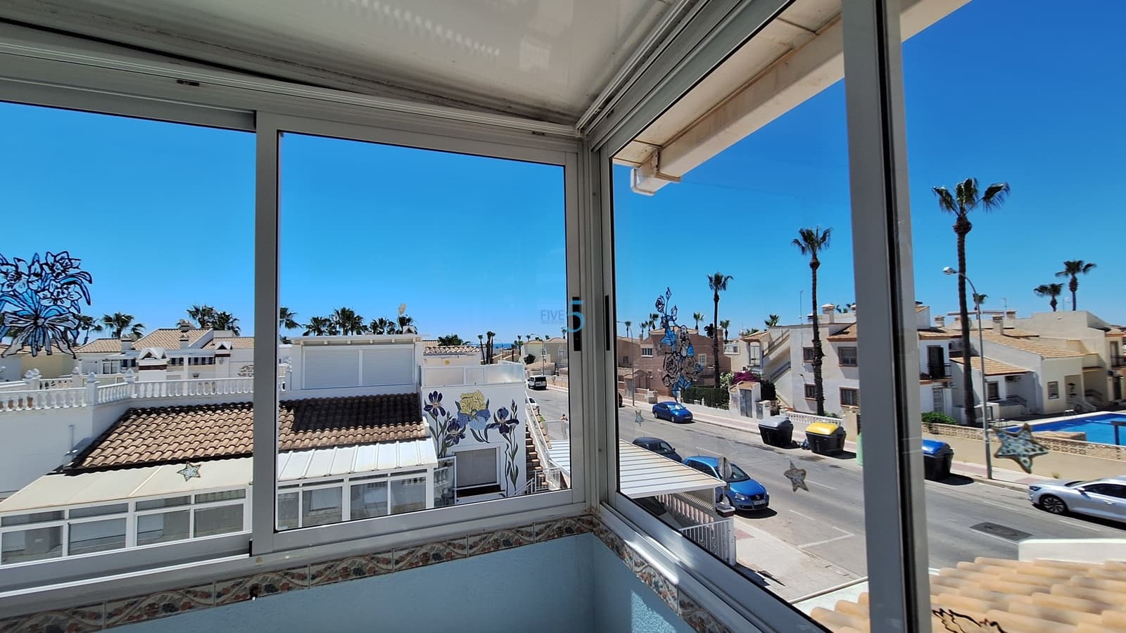 3 sypialnia Dom blizniak na sprzedaż w Playa Flamenca z basenem garażem - 257 000 € (Ref: 9858724)