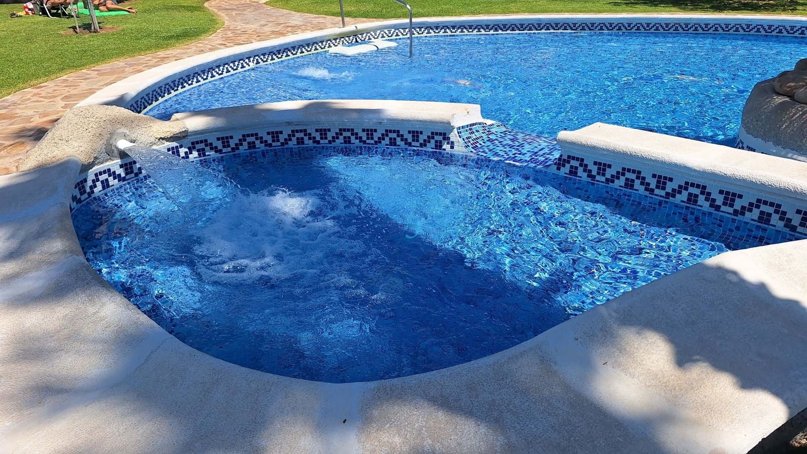 3 sypialnia Dom blizniak na sprzedaż w Playa Flamenca z basenem garażem - 257 000 € (Ref: 9858724)