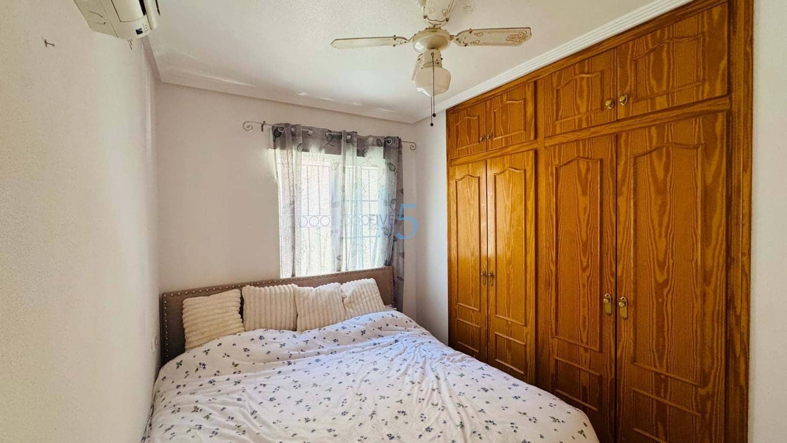 3 sypialnia Willa na sprzedaż w Villamartin z garażem - 229 900 € (Ref: 9858725)