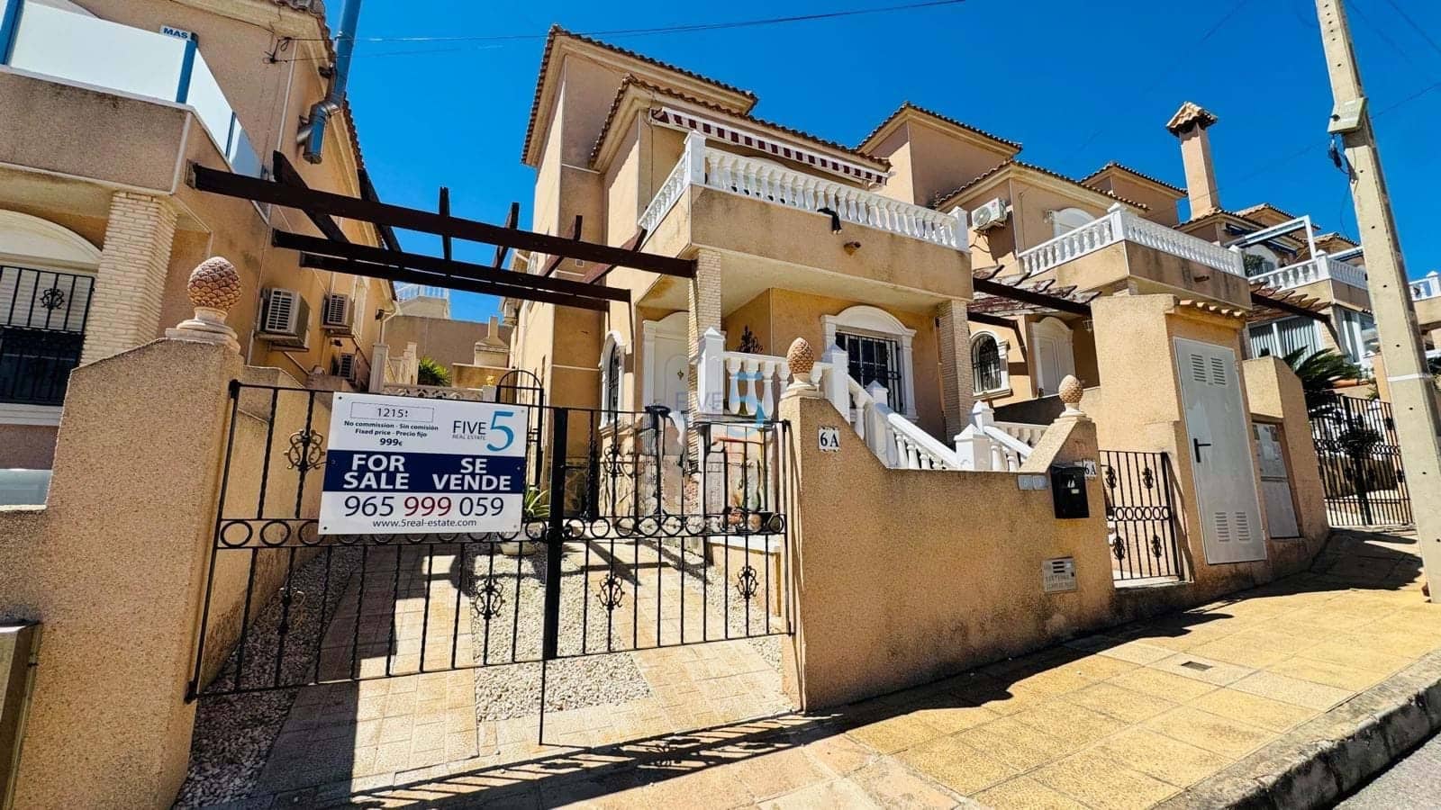 3 sypialnia Willa na sprzedaż w Villamartin z garażem - 229 900 € (Ref: 9858725)