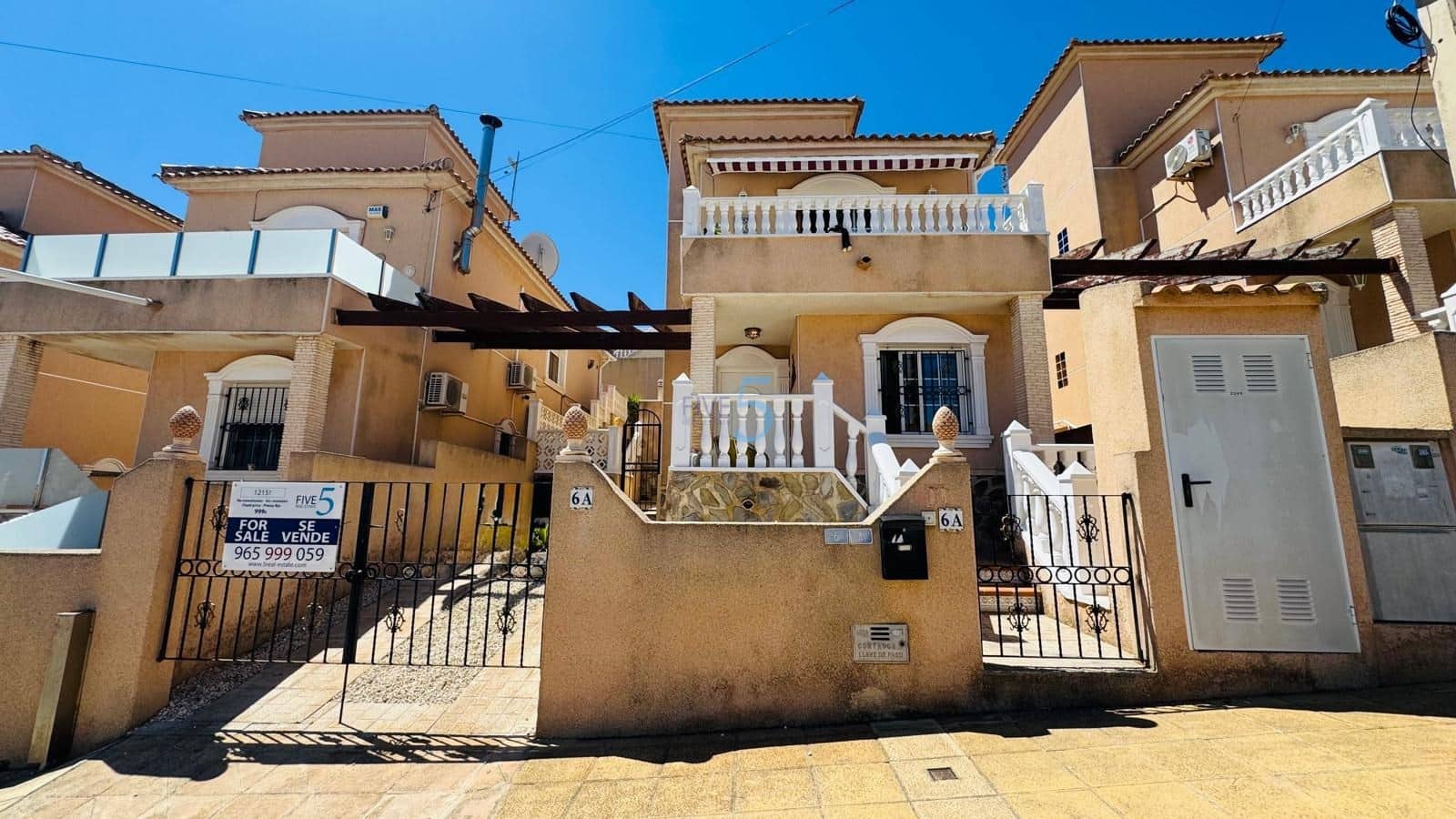 3 sypialnia Willa na sprzedaż w Villamartin z garażem - 229 900 € (Ref: 9858725)