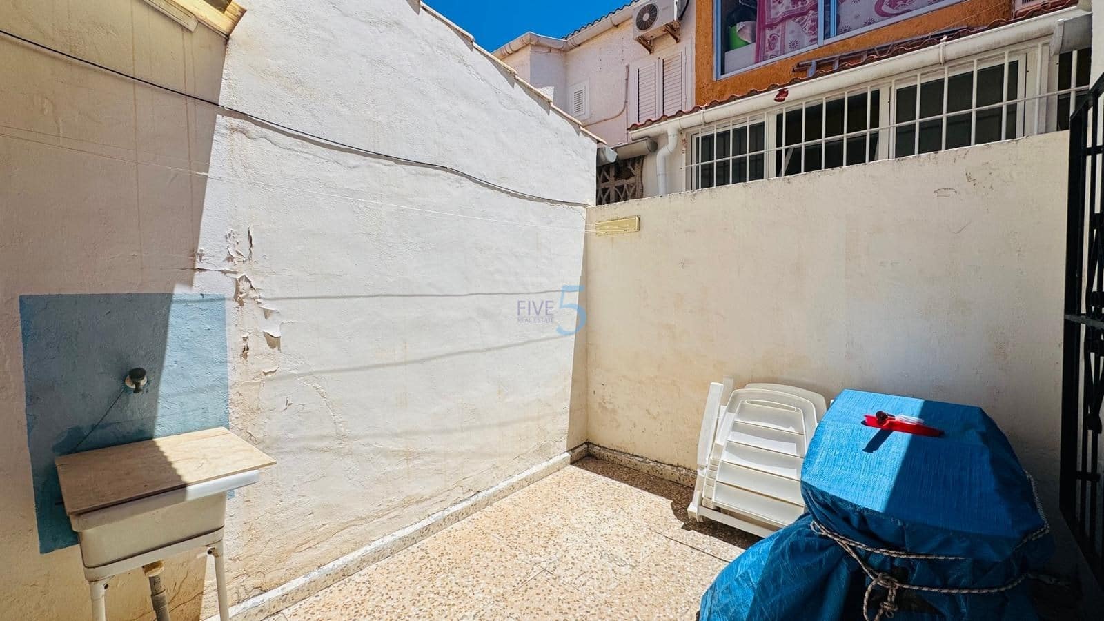 1 makuuhuone Huoneisto myytävänä paikassa Torrevieja - 129 000 € (Ref: 9860691)