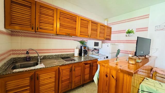 1 makuuhuone Huoneisto myytävänä paikassa Torrevieja - 129 000 € (Ref: 9860691)