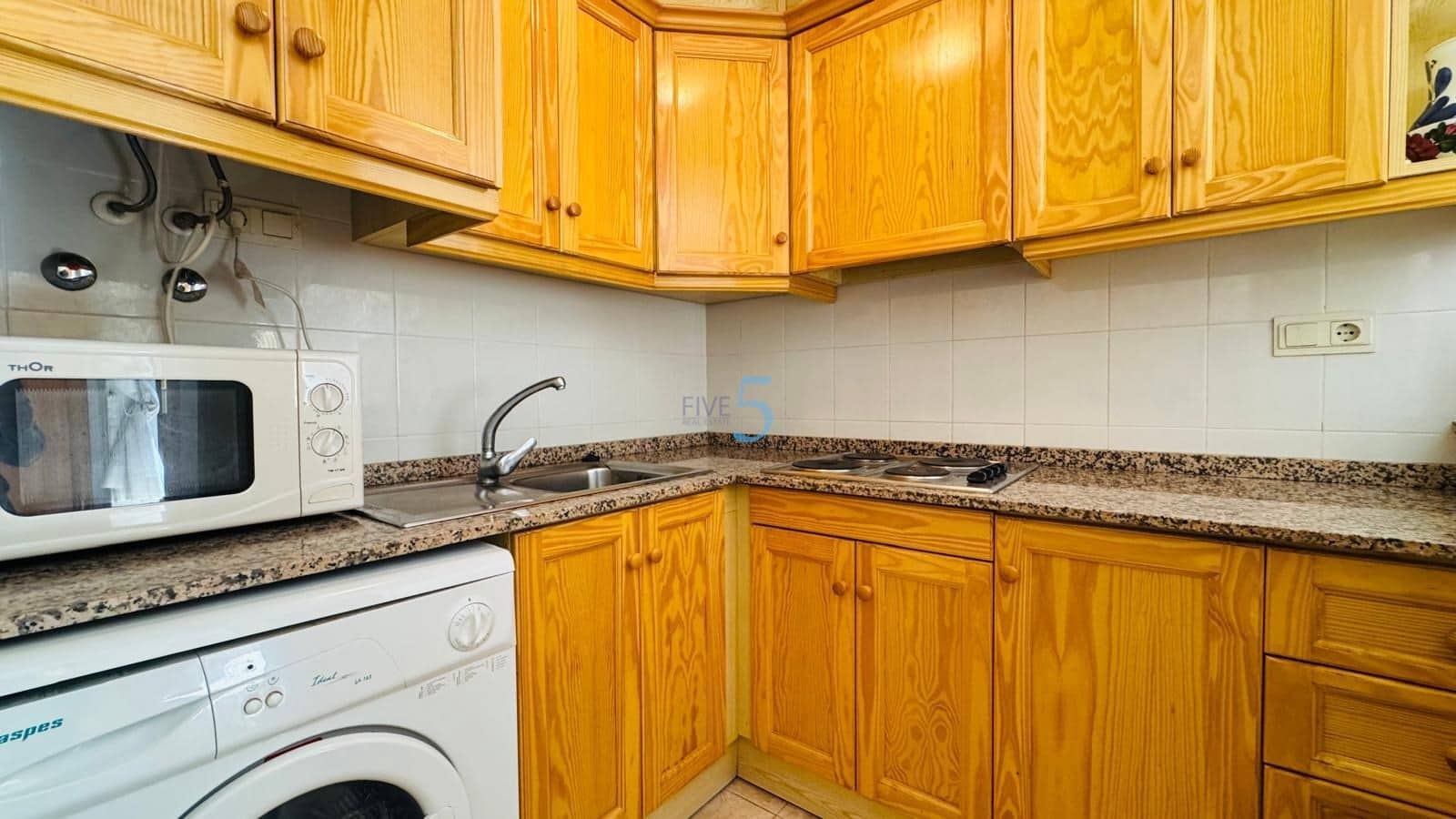 1 soverom Leilighet til salgs i Torrevieja - € 115 000 (Ref: 9863575)