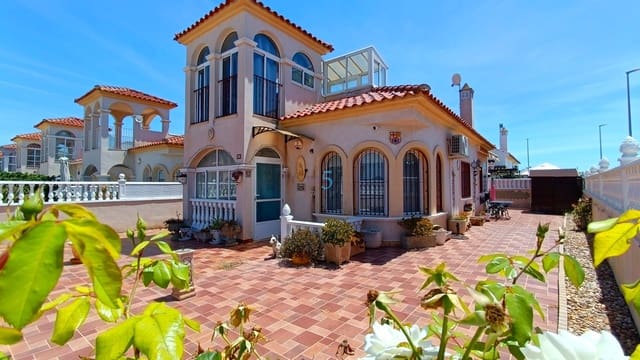 3 soverom Villa til salgs i Lo Crispin, Algorfa med svømmebasseng - € 225 000 (Ref: 9863672)