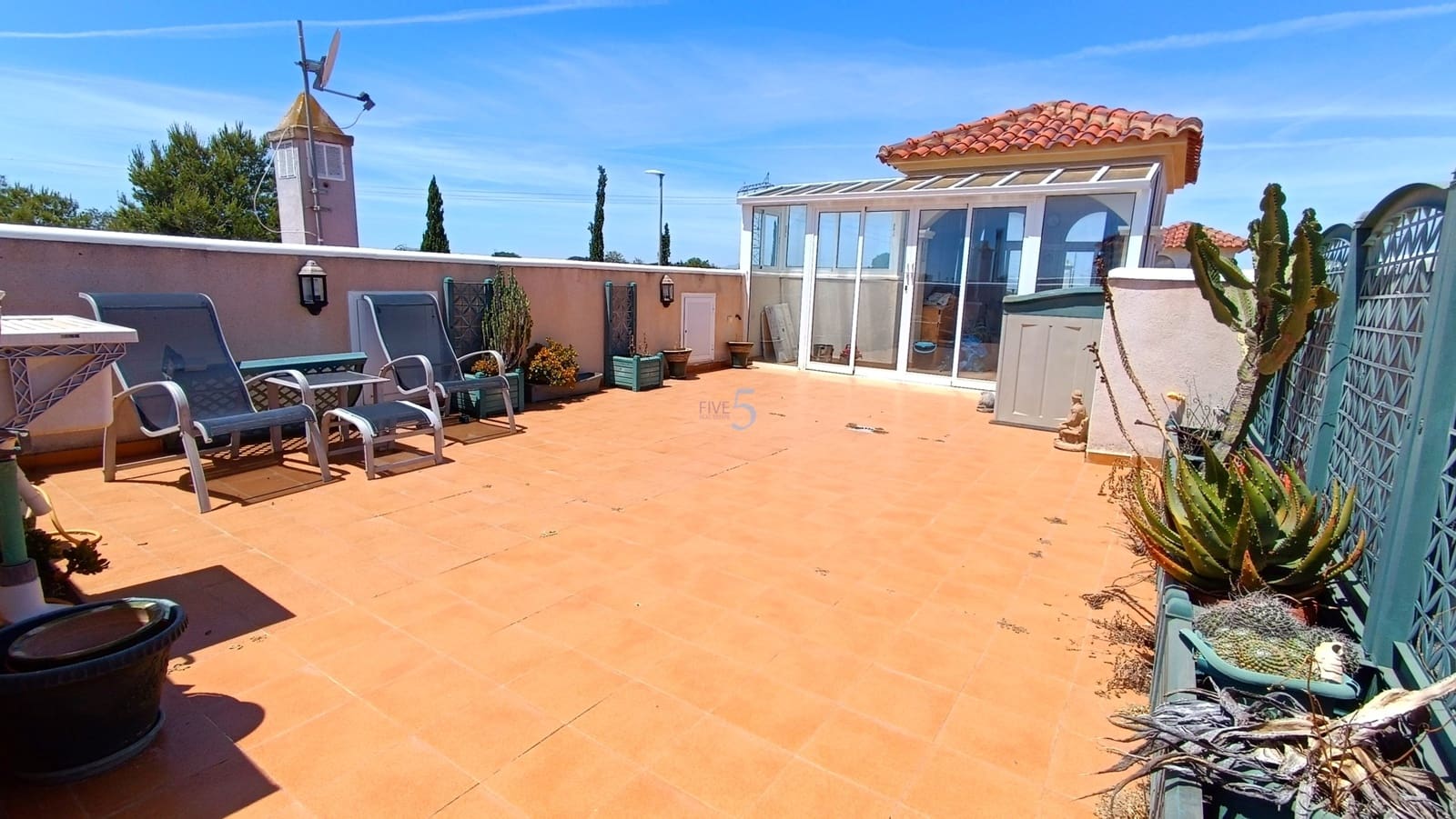 3 soverom Villa til salgs i Lo Crispin med svømmebasseng - € 225 000 (Ref: 9863672)